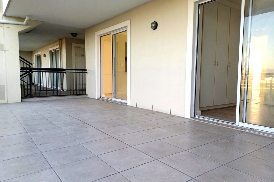 To Let 2 Bedroom Property for Rent in Royal Ascot Western Cape